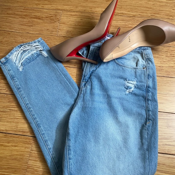 Good American Jeans. - Picture 2 of 8